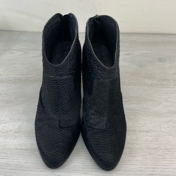 Ugg Charlotte Calf Hair Snake Print Booties - Picture 1 of 13